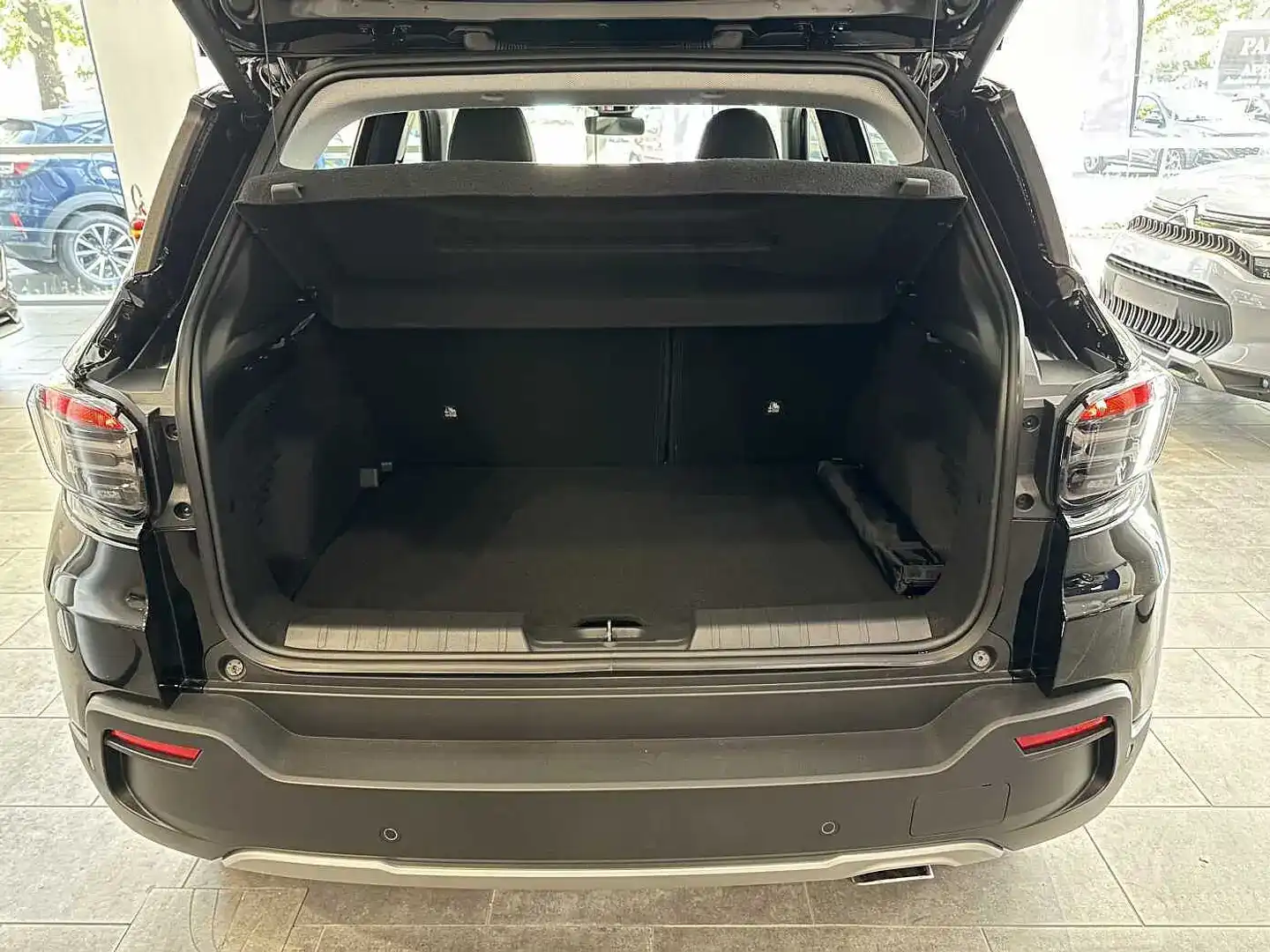 jeep-avenger-altitude-benzina